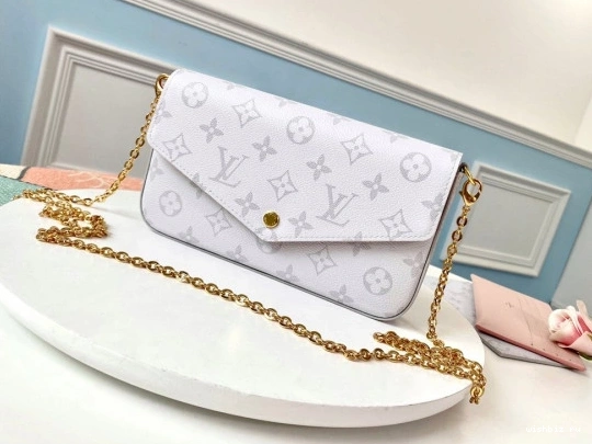 WIS LOUIS FÉLICIE POCHETTE VUITTON 0117